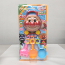 玩具　楽しく遊べるおもちゃ　それいけ！アンパンマン　おでかけ砂場ホルダー　カラフルおすなば遊びセット　〈子供用 こども 子どものあそび 遊び 幼児 あんぱんまん すなばあそび 公園 こうえん 砂浜遊び 泥んこ遊び どろんこあそび 泥あそび 通販〉