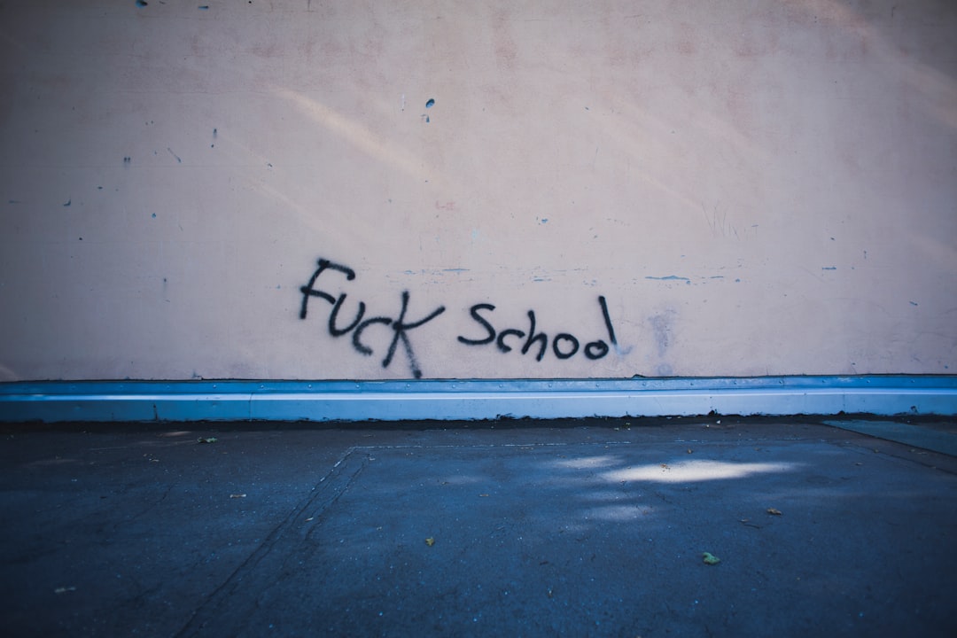 ミニストップ 出禁 高校