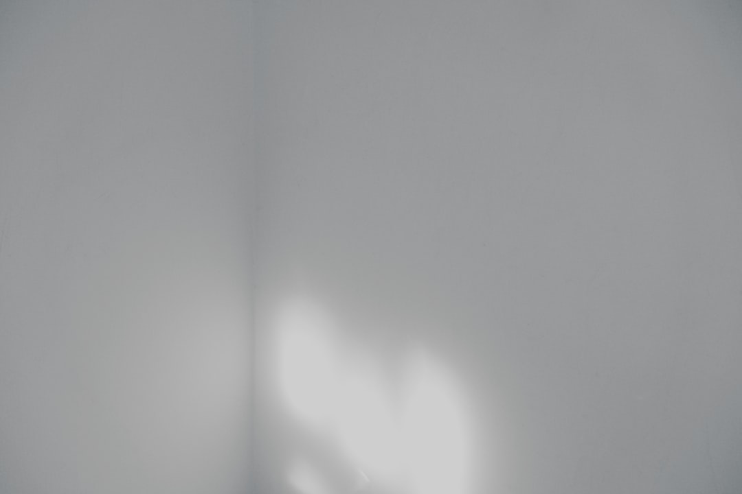 電気ケトル 小型 携帯用 コンパクト電気ケトル ミニケトル ポータブルケトル 沸騰後自動OFF 空焚き防止 蓋取り外し可能 コンパクト電気ポット 湯沸かし器 お手入れ簡単 キッチン用品