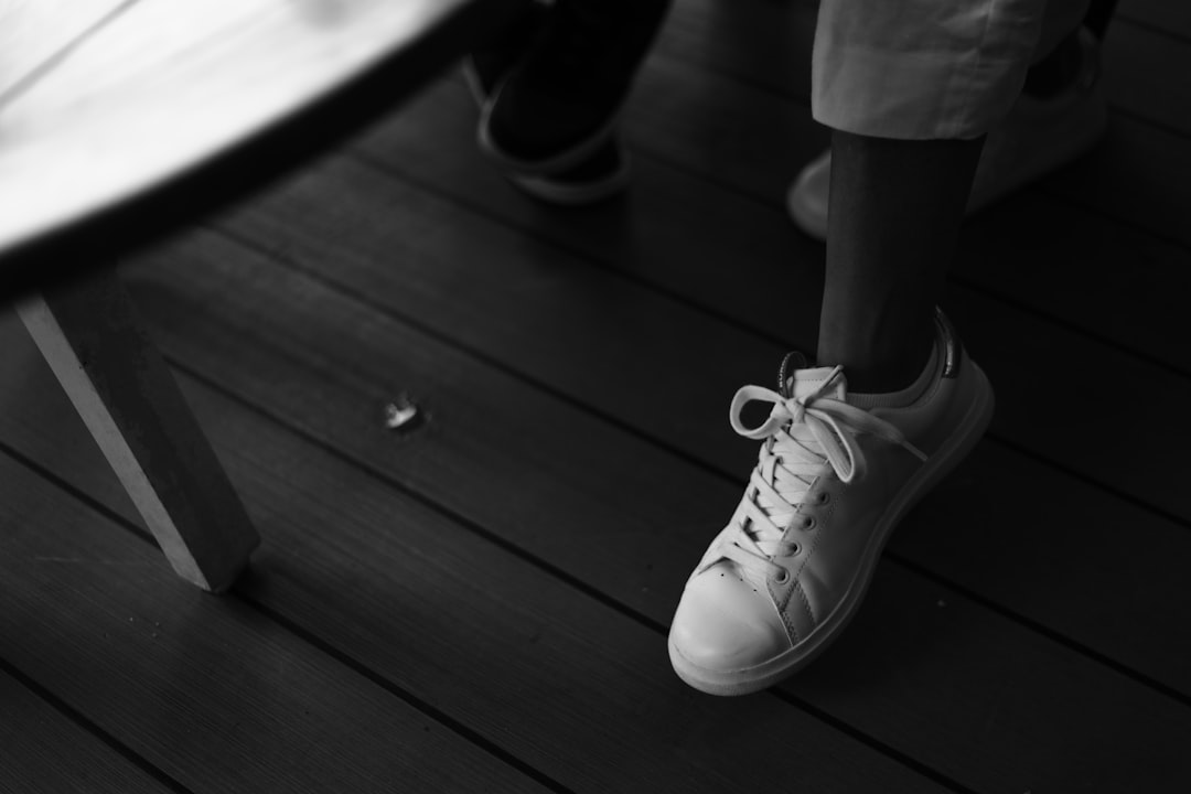 【バレーボール西田有志選手 愛用ブランド】ザムスト(ZAMST) 太ももサポーター バスケ バレー サッカー テニス ランニング スポーツ全般 日常生活 左右兼用