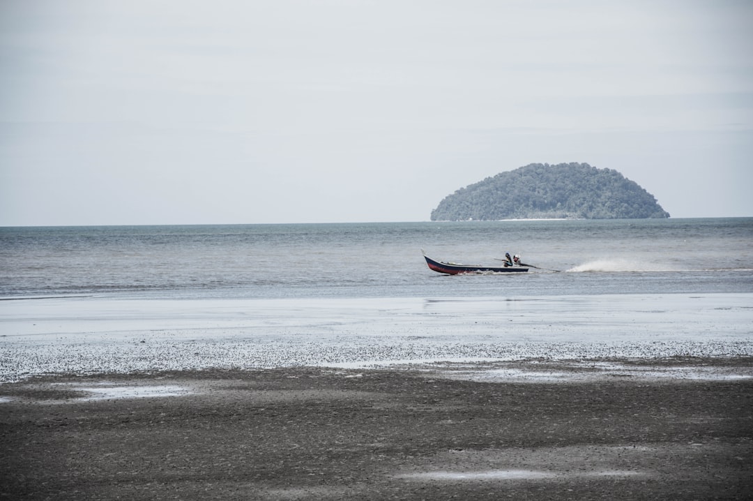 MARUSHINGYOGU(マルシン漁具)