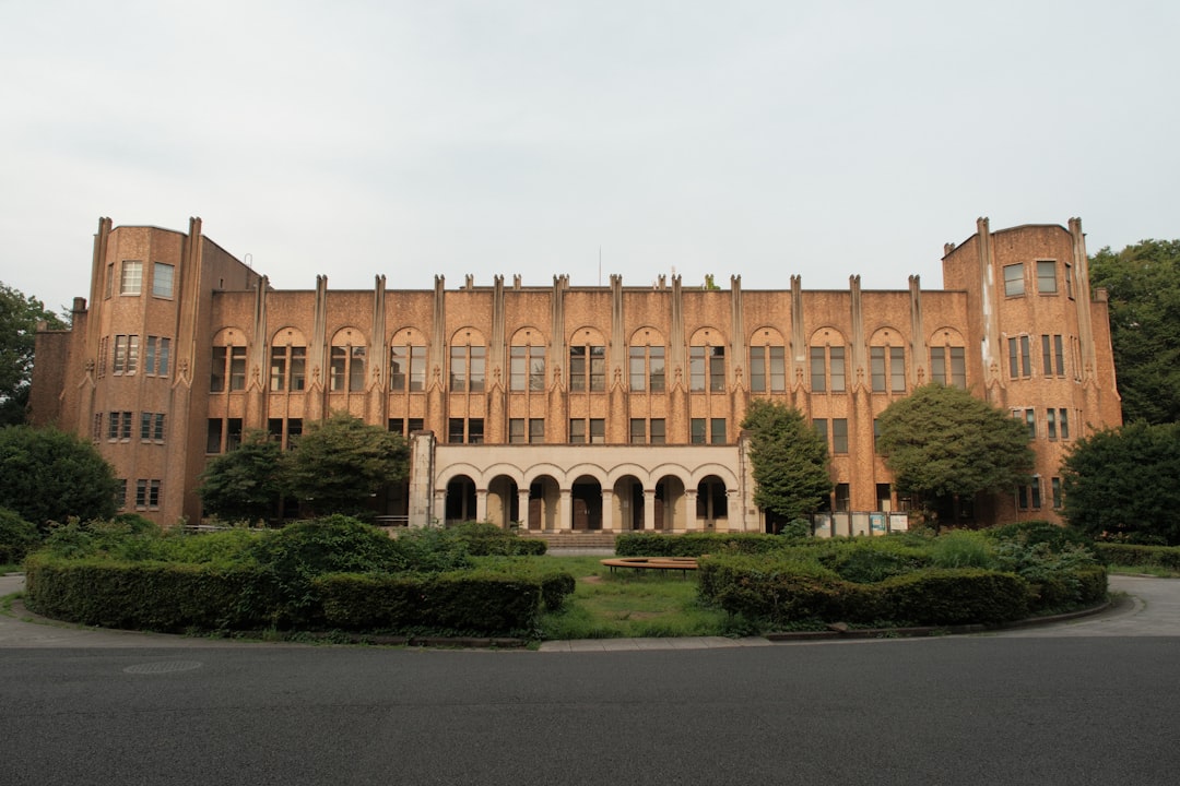 岩手大学