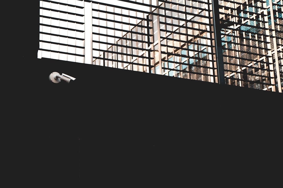 ZTTY レガース【RIZIN現役 CFFCフライ級王者に 第5代DEEPフライ級王者「神龍誠」推薦】ボクシング 足サポーター キックボクシング レッグガード すね当て 3CM厚手インナー 衝撃吸収 格闘技 空手 防具 プロテクター 4色・2サイズ展開