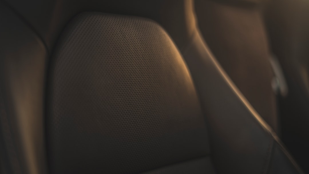 「SXCY」2022改良 新型 カローラツーリング カローラスポーツ 10.5インチ ナビフィルム トヨタ カローラ E21 セダン 日本強化ガラス 保護フィルム 9H硬度 貼り付け簡単 自動吸着 キズ防止 汚れ防止 専用 カスタムパーツ ディスプレイ