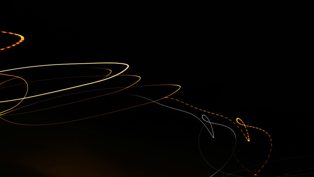 天体望遠鏡 外出 収納パック付き 初心者に最適 150倍以上 高倍率の天体観測望遠鏡(最大333倍)大人使用可能 月のクレーターや土星の輪が見える 調整可能なアルミ三脚 天体観測 月見 スマホ撮影 高度調節 伸縮三脚 3xバローレンズ 携帯バッグ スマートフォンアダプター