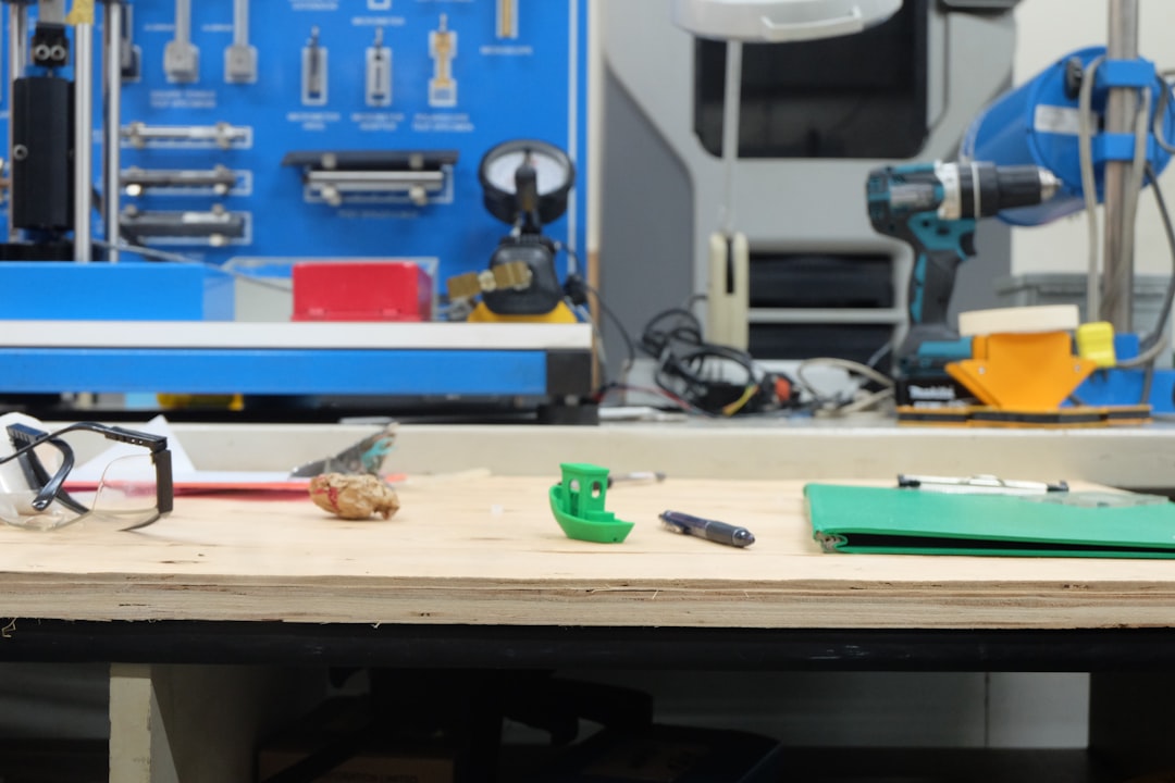 3Dは重力の引き込み式サムライのおもちゃ-伸縮自在の刀-ナイフ おもちゃ-伸縮式ナイフ-重力伸縮式-おもちゃの剣-創造的な減圧ののおもちゃを印刷した-重力伸縮式剣プラスチックシミュレーション コスプレやハロウィーンに最適 送料無料