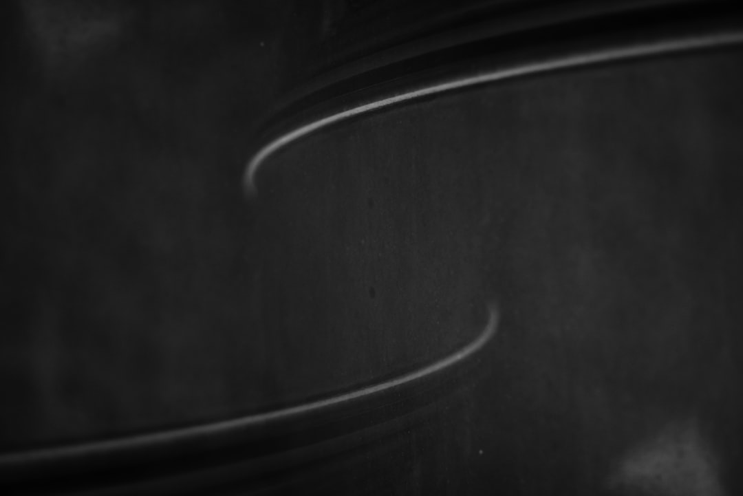 天体望遠鏡 外出 収納パック付き 初心者に最適 150倍以上 高倍率の天体観測望遠鏡（最大333倍）大人使用可能 月のクレーターや土星の輪が見える 調整可能なアルミ三脚 天体観測 月見 スマホ撮影 高度調節 伸縮三脚 3xバローレンズ 携帯バッグ スマートフォンアダプター