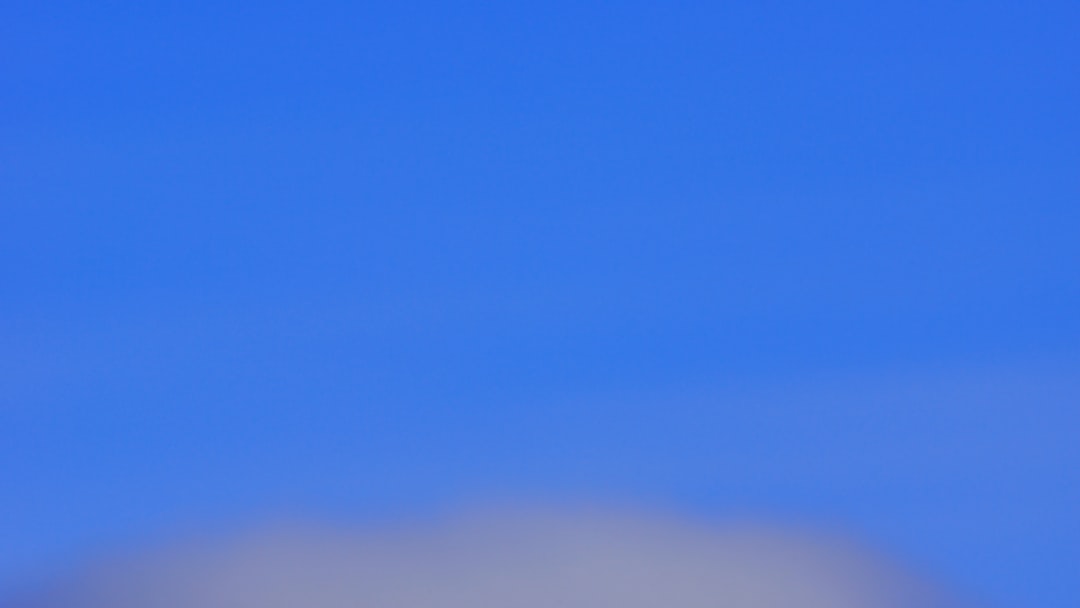 キルティングベスト ベスト レディース 秋冬 ダウンベスト ロング丈 vネック 中綿ベスト 軽い トップス 前開き ノースリーブ 羽織 ライトアウター シンプル レイヤード 重ね着 防寒 ゆったり 大きいサイズ カジュアル 大人可愛い 送料無料