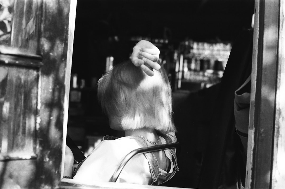 【送料無料】女子会 お出かけ デート 通勤 OL オフィス ラブリー 主役級 ガーリー きれいめ 大人可愛い かわいい りぼんタイ 付き