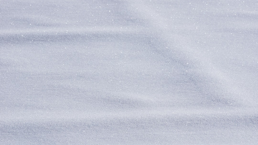 トップス 2色 セーター チュニック 袖あり 長袖 ベルスリーブ クルーネック Aライン フレア ロング丈 フリル 異素材切り替え ドッキング 重ね着風 レイヤード風 厚手生地 あったか かわいい 大人可愛い 大人女子 こなれ感 シンプル カジュアル 大人 おしゃれ お洒落 ラフ