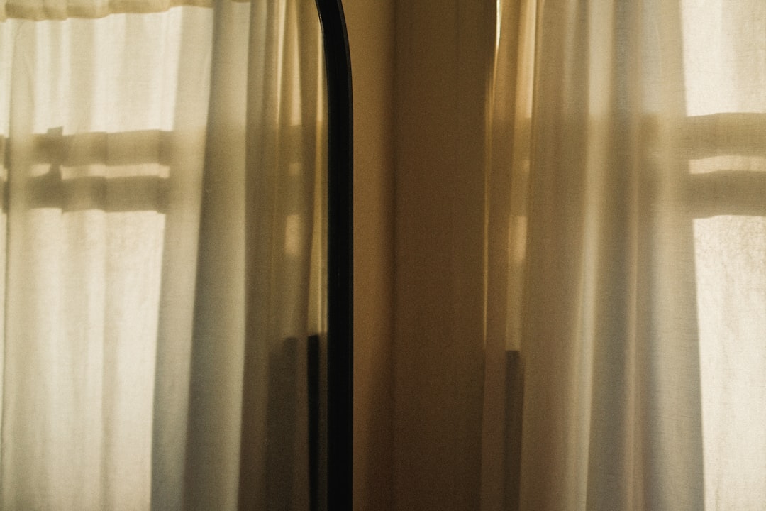 【送料無料】女子会 お出かけ デート 通勤 OL オフィス ラブリー 主役級 ガーリー きれいめ 大人可愛い かわいい りぼんタイ 付き