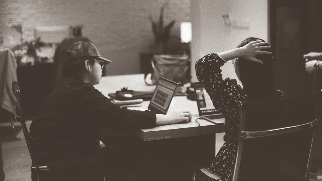 【送料無料】女子会 お出かけ デート 通勤 OL オフィス ラブリー 主役級 ガーリー きれいめ 大人可愛い かわいい りぼんタイ 付き