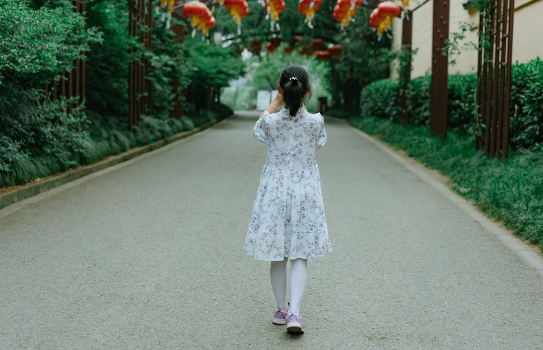 レディース 夏 チャイナ風ノースリーブトップス モテ服 セクシー お腹見せ おしゃれ イベント フェス パーティー 日常着 お祝い ダンス コスチューム レジャー デート アップ 映え