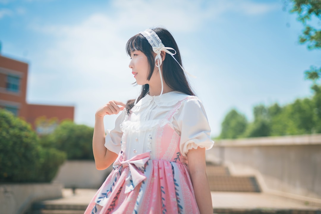 【送料無料】女子会 お出かけ デート 通勤 OL オフィス ラブリー 主役級 ガーリー きれいめ 大人可愛い かわいい りぼんタイ 付き