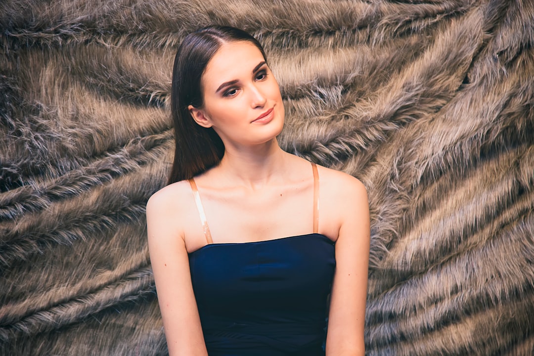 フェイク ファー トップス キャミソール トップス ビスチェ フェミニン アジャスター レディース シャギートップス キャミトップス