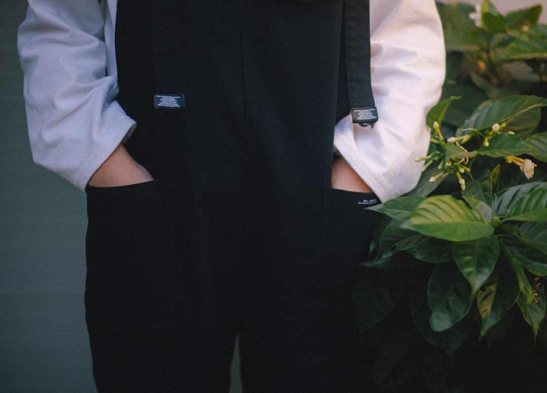 トップス ベスト ロング丈 袖なし ノースリーブ Vネック ストレート もこもこ ボア お得 かわいい 大人可愛い きれいめ シンプル カジュアル 大人 上品 おしゃれ かっこいい ラブリー キュート 無地 秋 冬 10代 20代 30代 40代 レディース ママ 個性的 送料無料 S M L XL