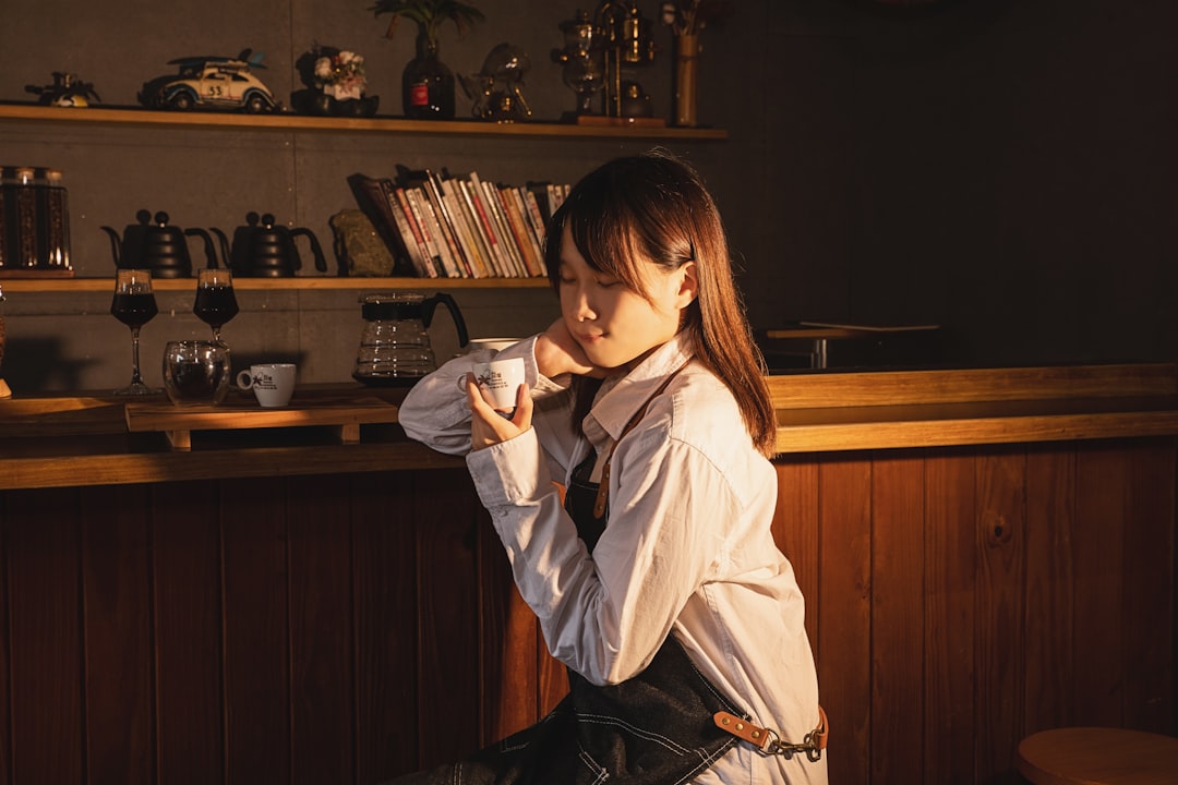 【送料無料】女子会 お出かけ デート 通勤 OL オフィス ラブリー 主役級 ガーリー きれいめ 大人可愛い かわいい りぼんタイ 付き