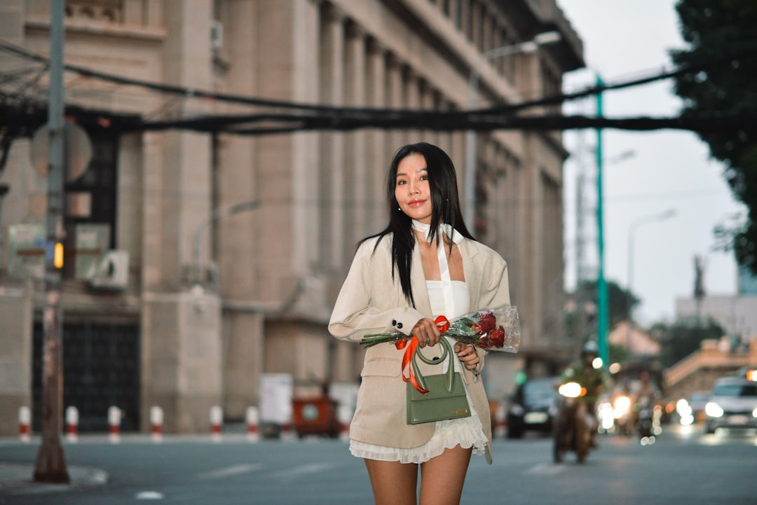 【送料無料】女子会 お出かけ デート 通勤 OL オフィス ラブリー 主役級 ガーリー きれいめ 大人可愛い かわいい りぼんタイ 付き