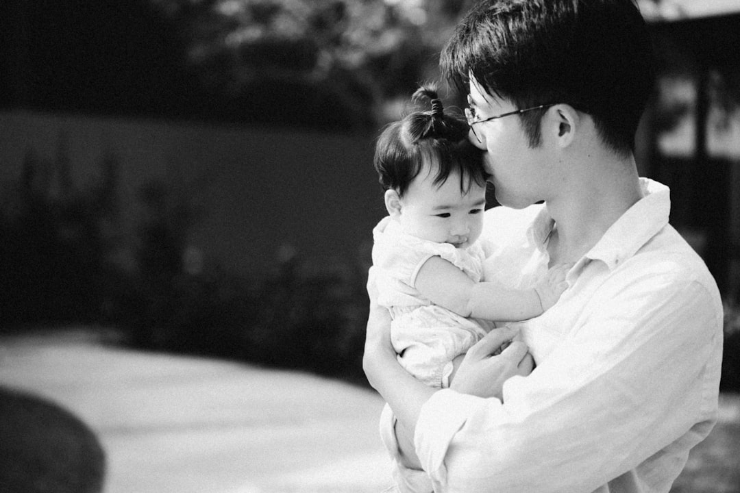 安達 結 希 父親 どんな 人