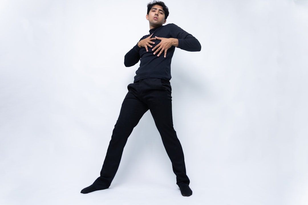 アヤン ayane スパンジョーゼットフレアブラウス BLACK ayane フレアブラウス スパンジョーゼット 素材 ストレッチ カジュアル デニム セットアップ 大人 キレイ目 送料無料