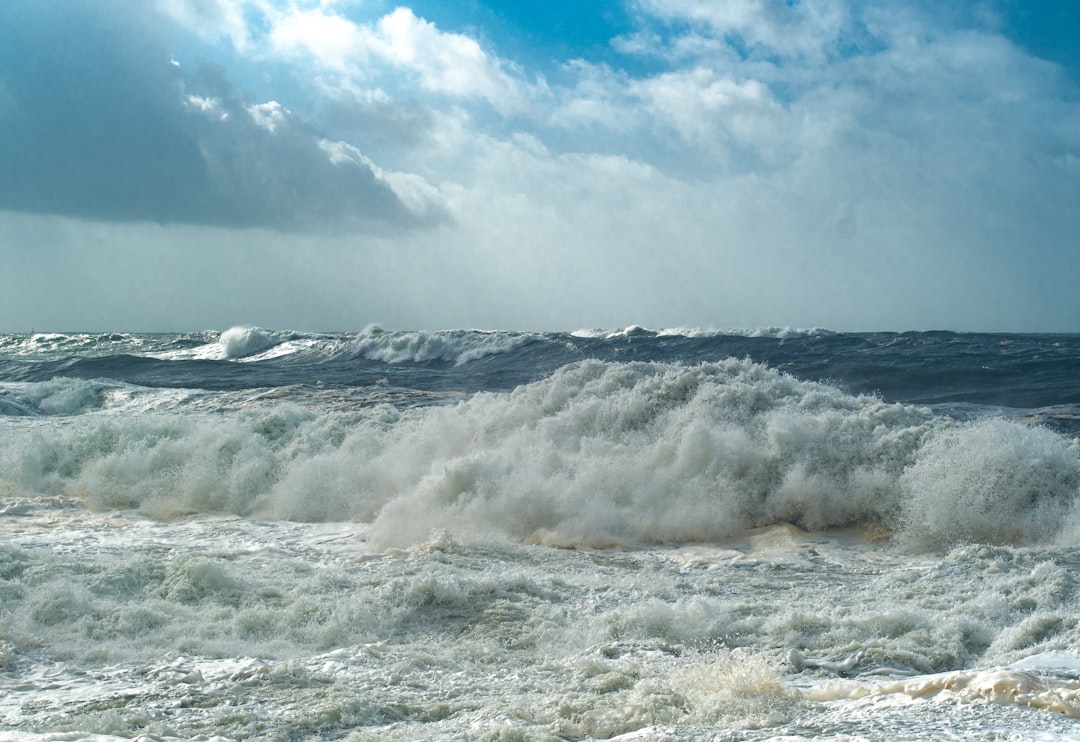 津波予報(若干の海面変動)