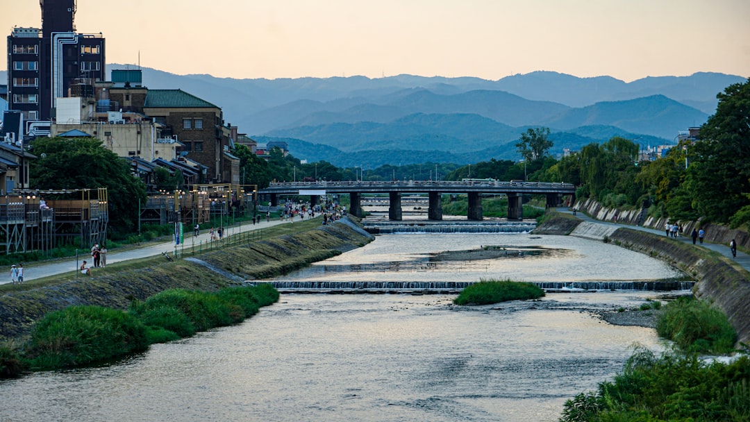 岡本多緒