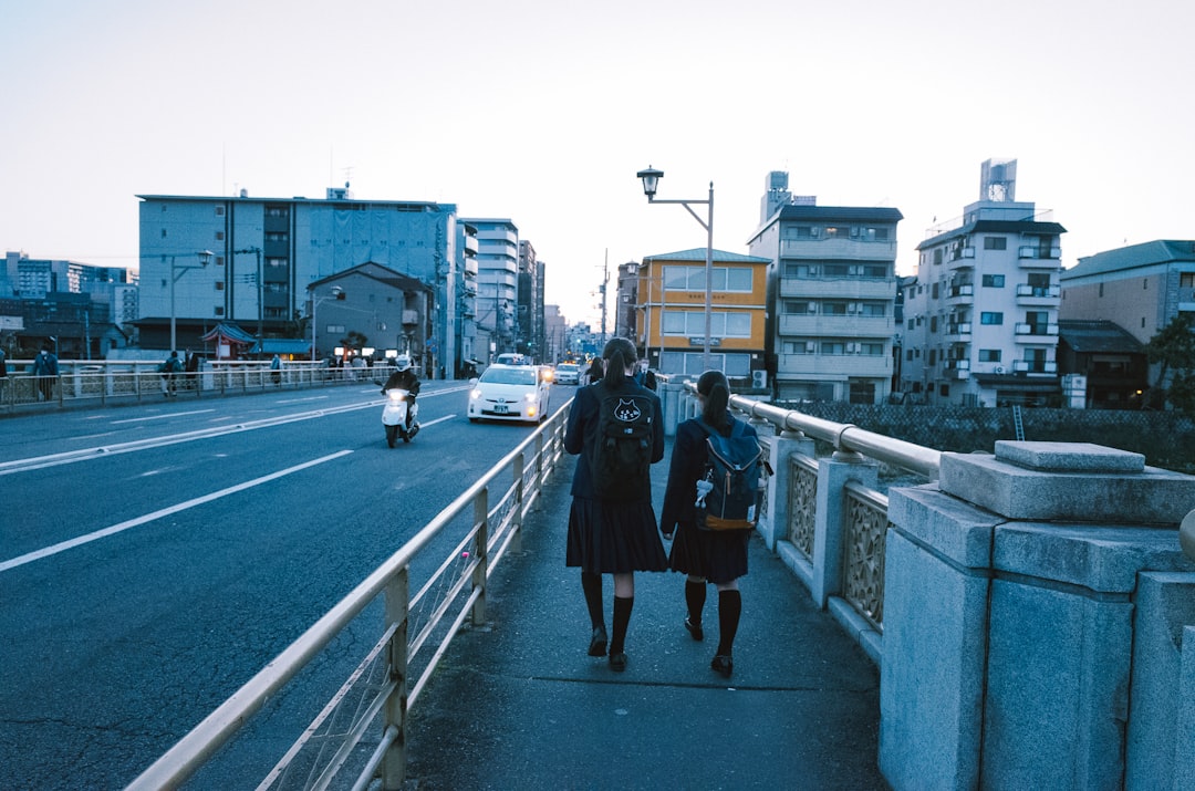 リュック 通勤 おすすめ 軽い