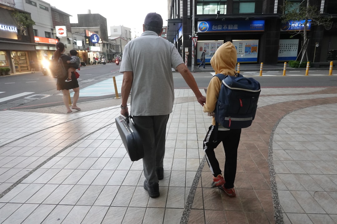 リュック 通勤 おすすめ 軽い
