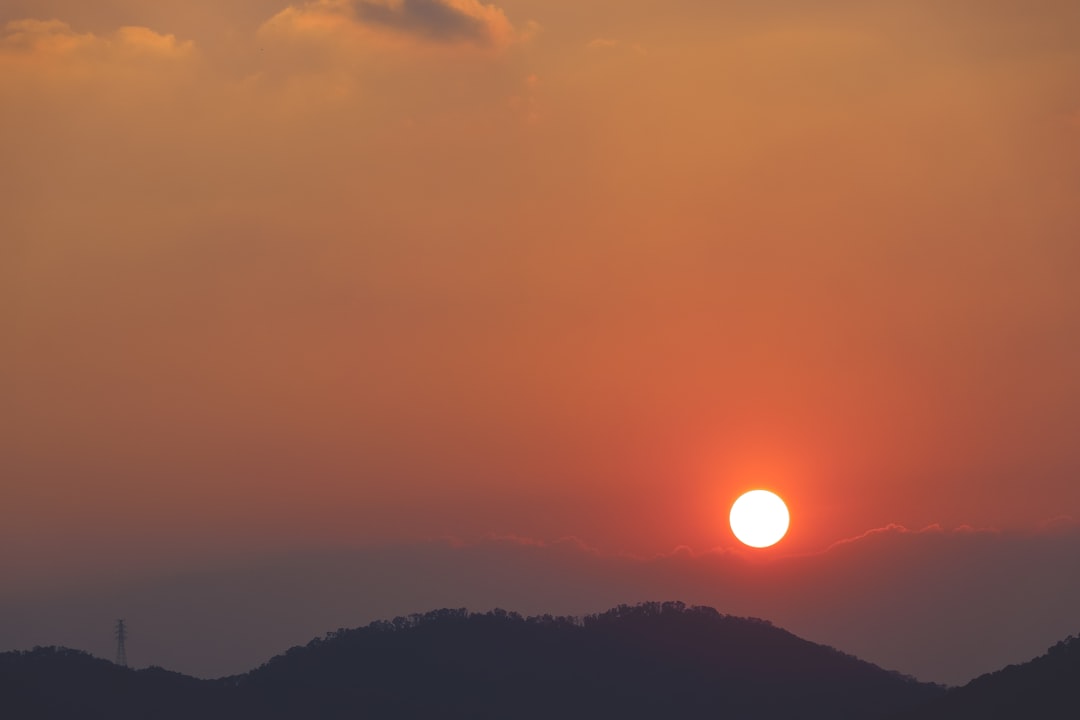 明日の天気