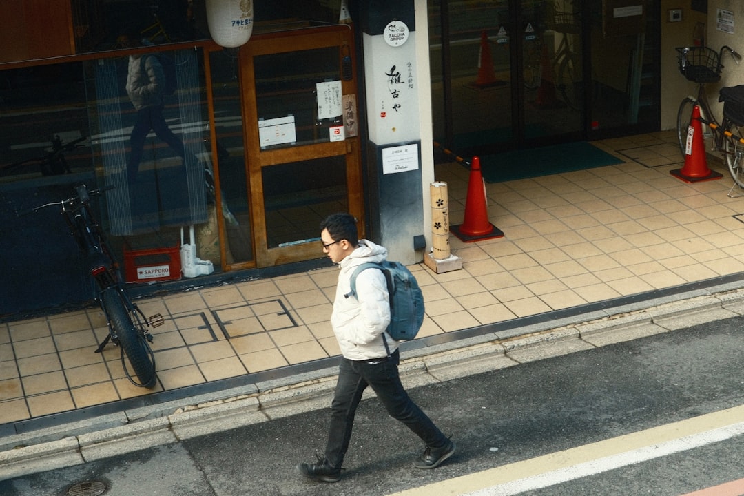 リュック 通勤 おすすめ 軽い