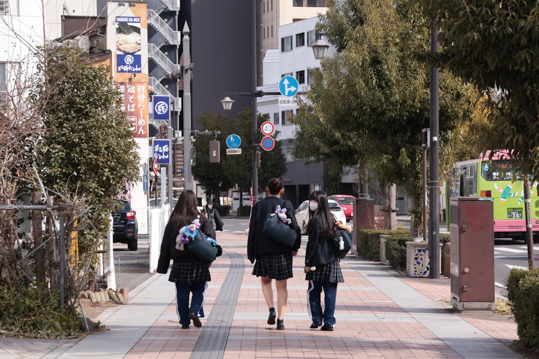 リュック 通勤 おすすめ 軽い