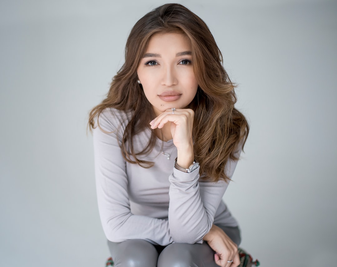 山本里菜