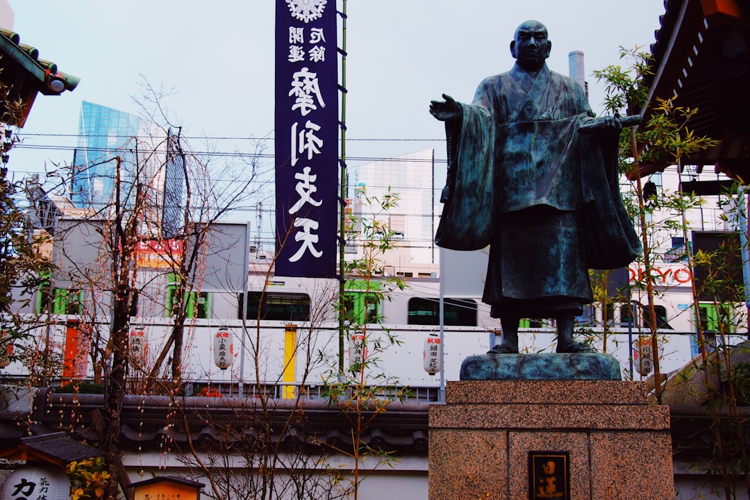 重岡大毅