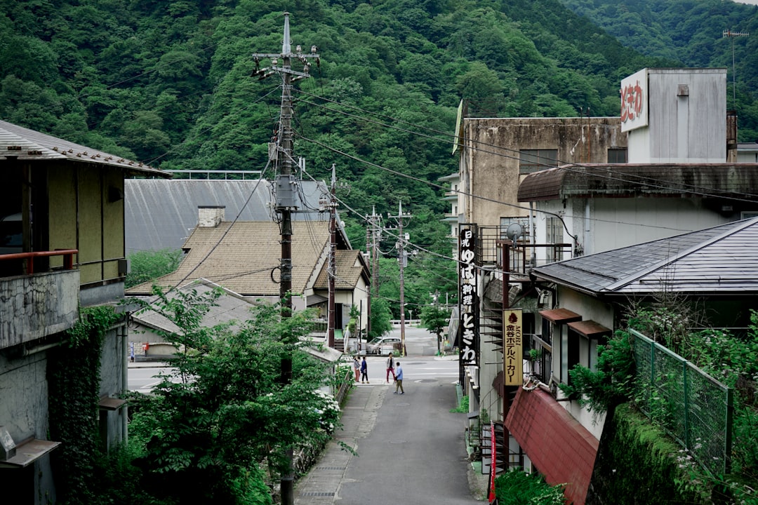四千頭身
