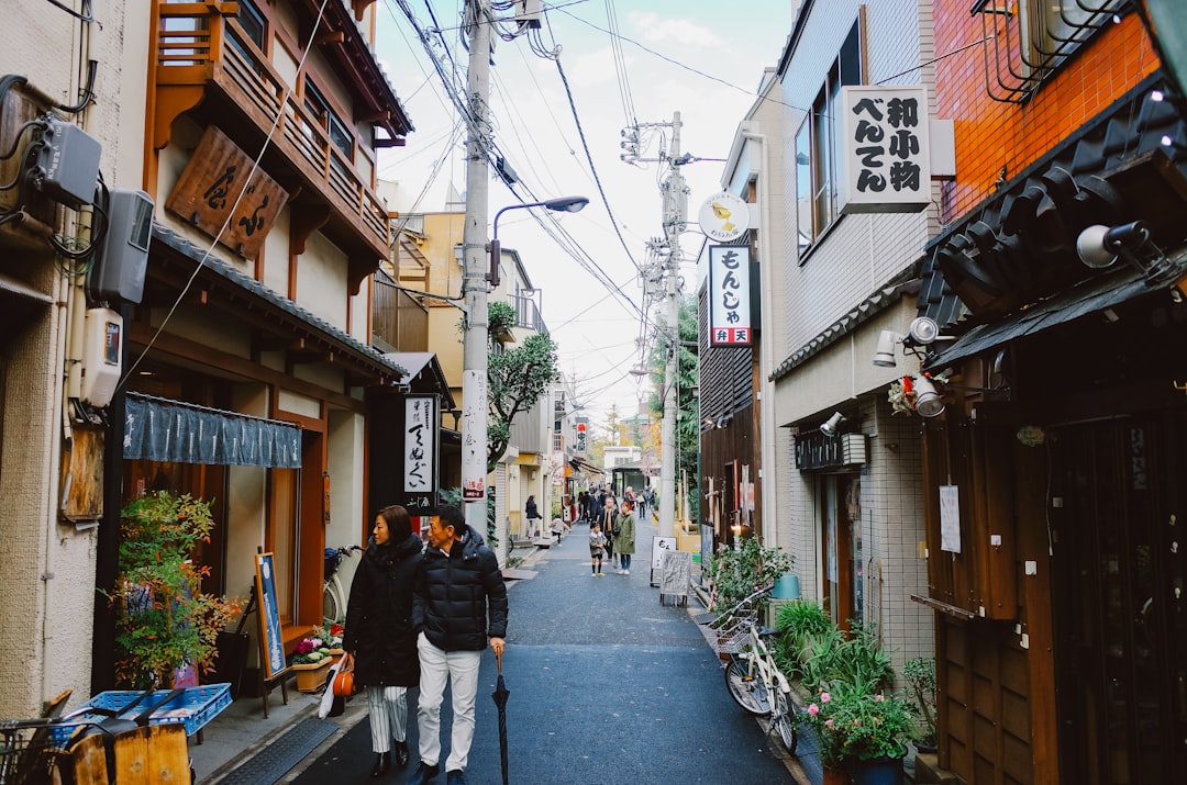 高見素直